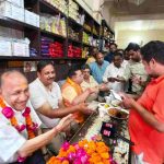 व्यापारियों ने कहा सत्येंद्र गुड़िया के बाद पहली बार दीपक बाली जैसा शानदार नेता मिला काशीपुर को।